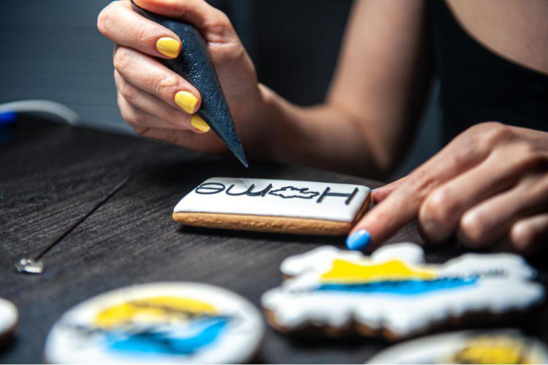 Best Logo Maker Tools Of 2026: Top Picks For Custom, Industry-Specific Brand Identity